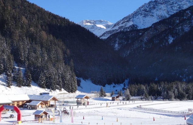 Cross country skiing Cross country skiing